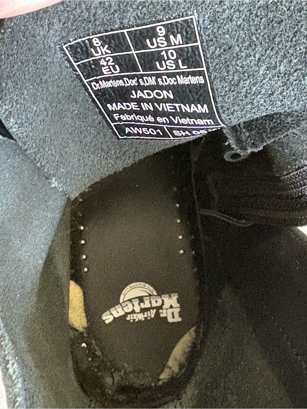 Dr. Martens - Picture 8 of 9